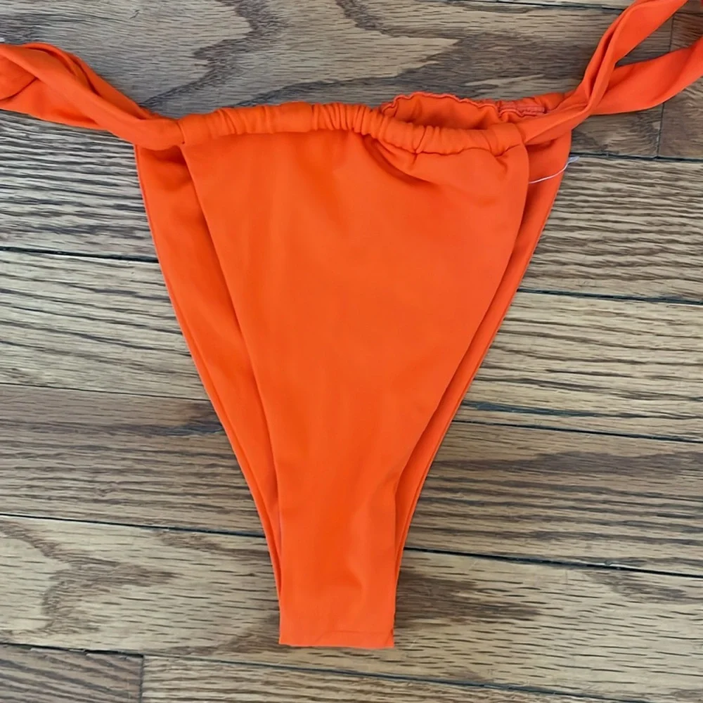 l*space Gina Bitsy Bikini Bottom in Poppy‎ Orange